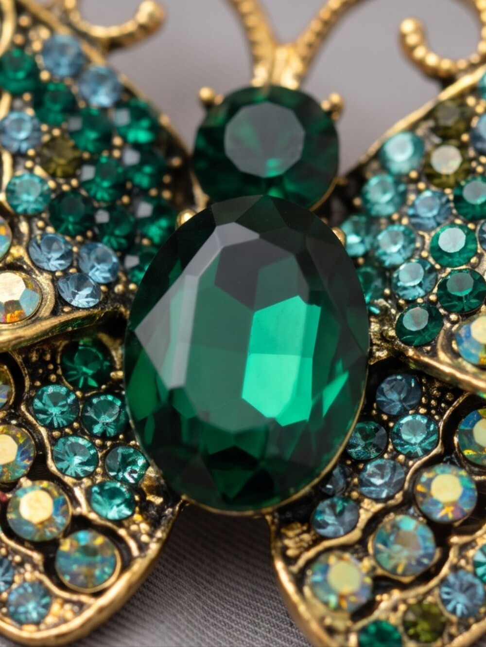 Gold-Tone Emerald Green Crystal Butterfly Brooch - Women's Jewelry - Picture 5 of 7